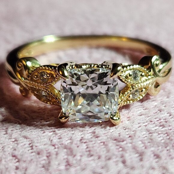 Bella Luce Eterno Yellow Cubic Zirconia Ring - Picture 1 of 9